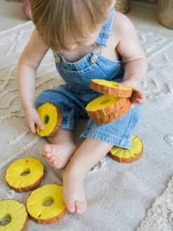 Ananas L'Ananas - OLI & CAROL Jaune - Oli Et Carol -Produits Pour Bébé ananas lananas oli carol 3