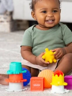 Coffret Balles, Cubes Et Gobelets Infantino Multicolore - Infantino -Produits Pour Bébé coffret balles cubes et gobelets infantino 3