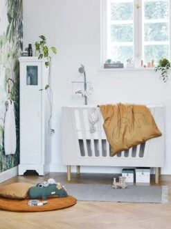 Peluche D'Activités Croco - DONE BY DEER Vert - Done By Deer -Produits Pour Bébé peluche dactivites croco done by deer 3