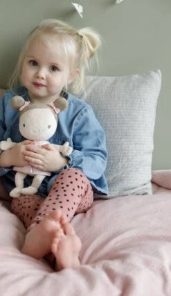 Poupée LITTLE DUTCH Bébé Rosa Et Ses Accessoires Rose - Little Dutch -Produits Pour Bébé poupee little dutch bebe rosa et ses accessoires 4